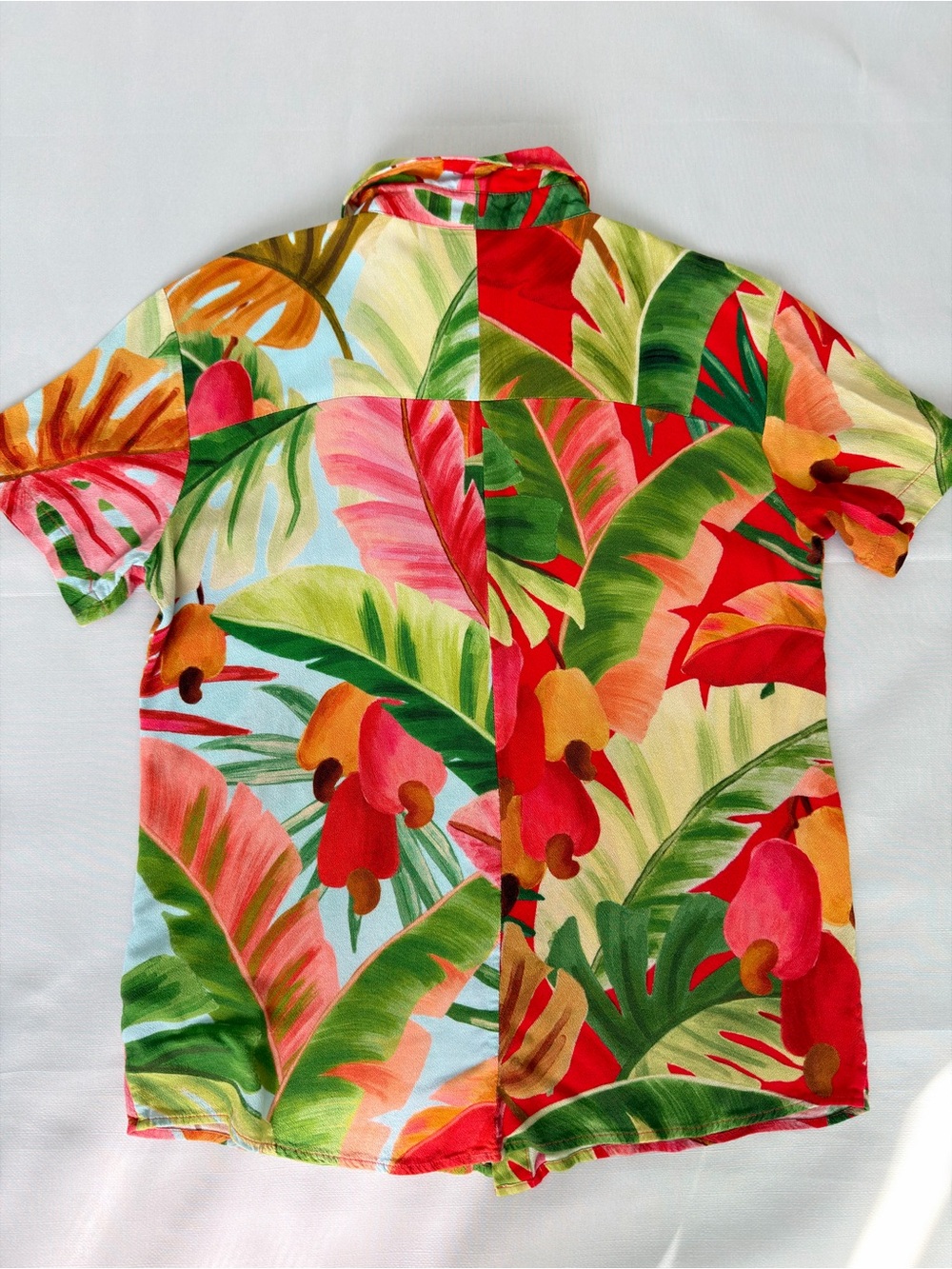 Farm Rio Tropical Print Button Up Shirt XS Rayon Unisex - Picture 9 of 10